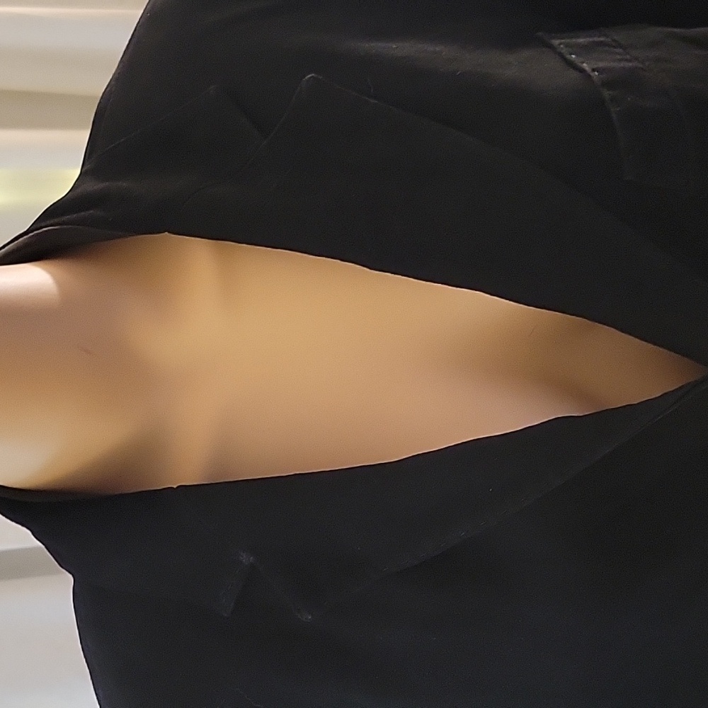 Black Blazer.suede. - Picture 2 of 13